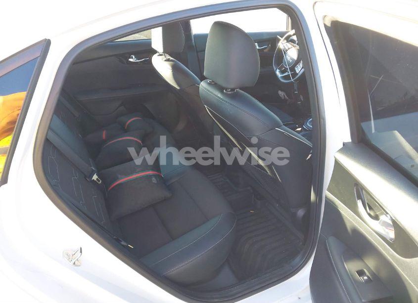 Photo 8 of 2023 Kia Forte GT-LINE (VIN 3KPF54AD6PE673431)