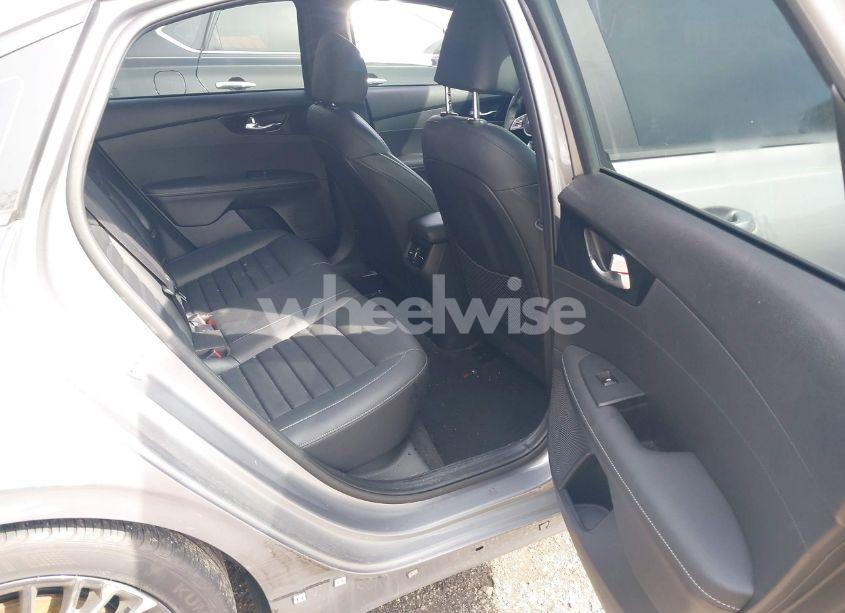 Photo 8 of 2023 Kia Forte GT-LINE (VIN 3KPF54AD6PE684798)