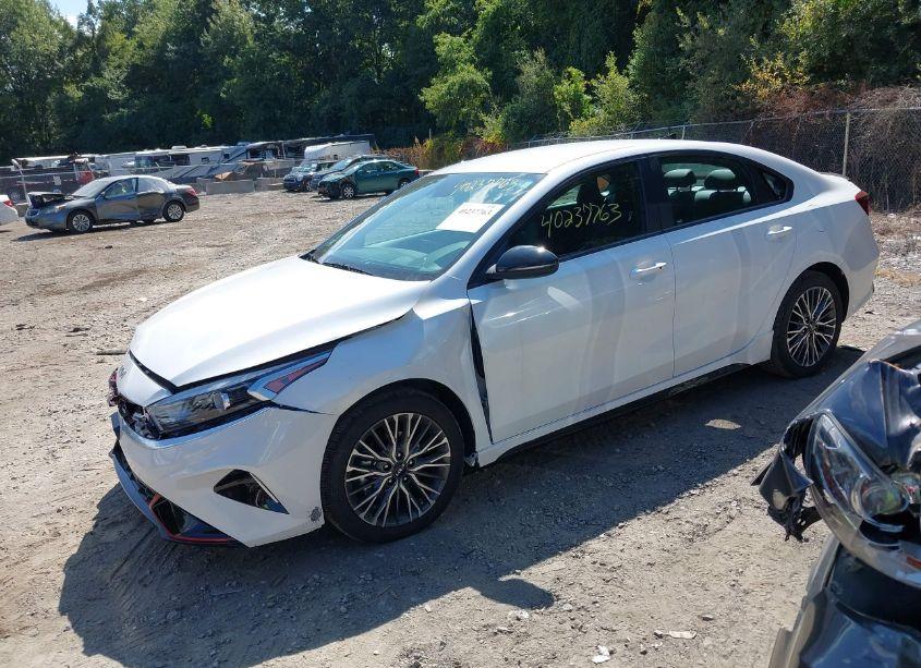 Photo 2 of 2024 Kia Forte GT-LINE (VIN 3KPF54AD6RE693035)