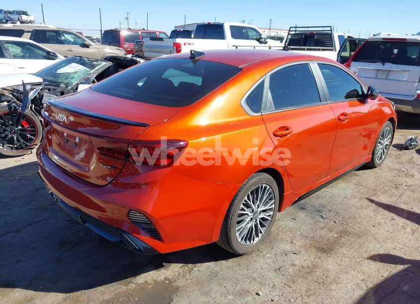 Photo 4 of 2024 Kia Forte GT-LINE (VIN 3KPF54AD6RE697439)