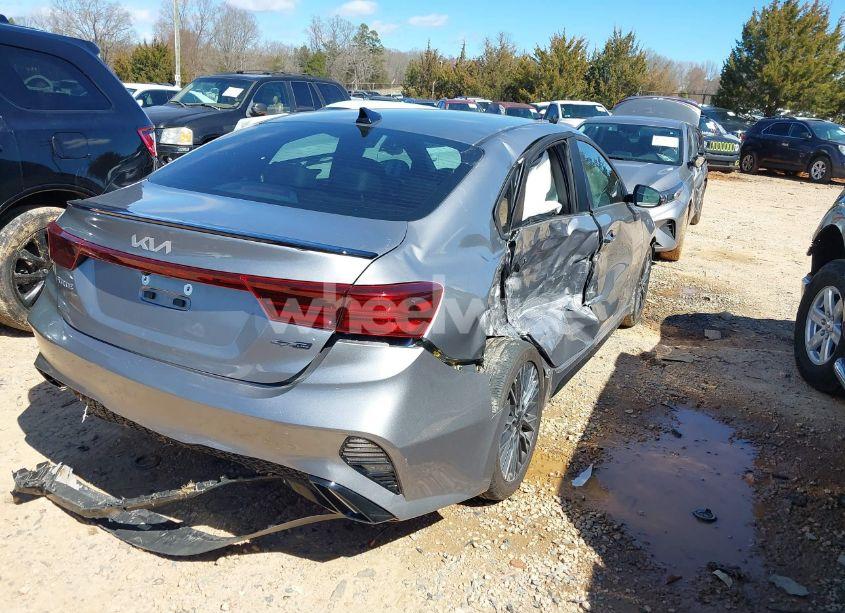 Photo 4 of 2024 Kia Forte GT-LINE (VIN 3KPF54AD6RE699868)