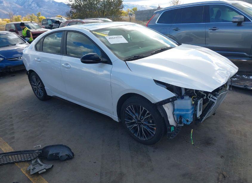 2024 Kia Forte GT-LINE (VIN 3KPF54AD6RE717706) main photo