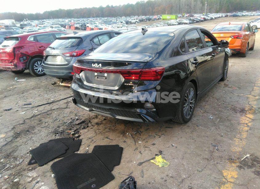 Photo 4 of 2024 Kia Forte GT-LINE (VIN 3KPF54AD6RE723375)