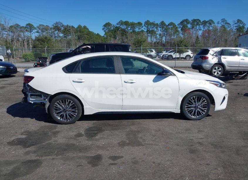 Photo 13 of 2024 Kia Forte GT-LINE (VIN 3KPF54AD6RE734280)