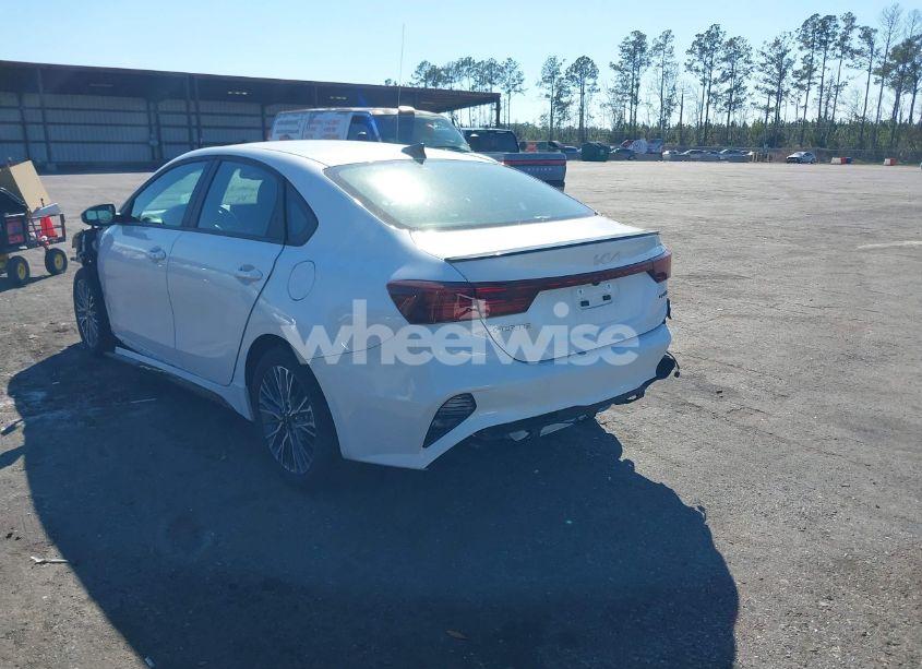 Photo 3 of 2024 Kia Forte GT-LINE (VIN 3KPF54AD6RE734280)