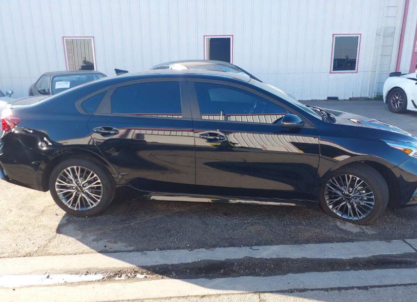 Photo 13 of 2024 Kia Forte GT-LINE (VIN 3KPF54AD6RE829311)