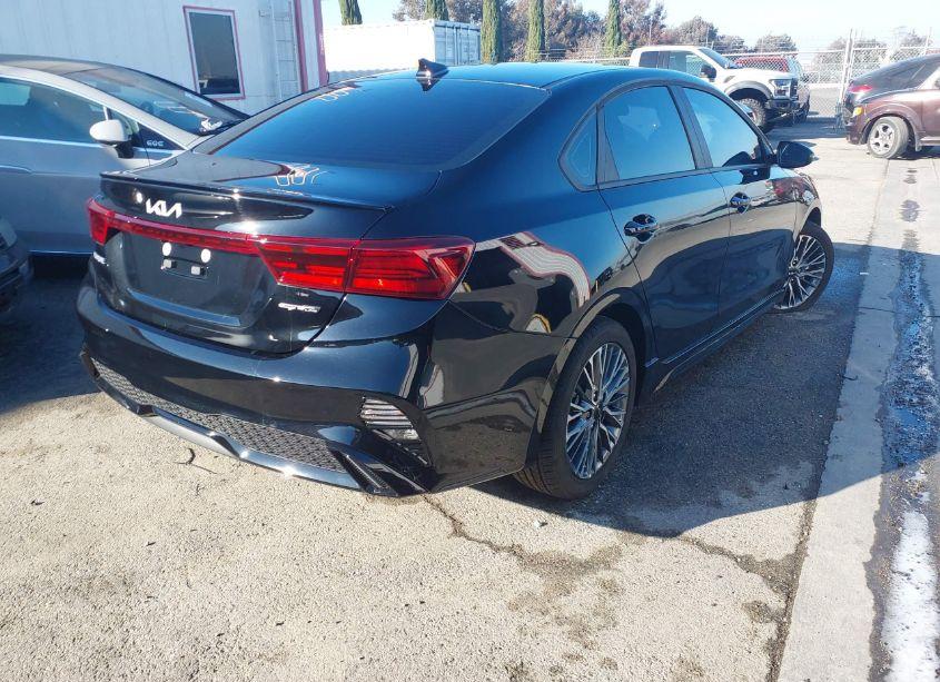 Photo 4 of 2024 Kia Forte GT-LINE (VIN 3KPF54AD6RE829311)