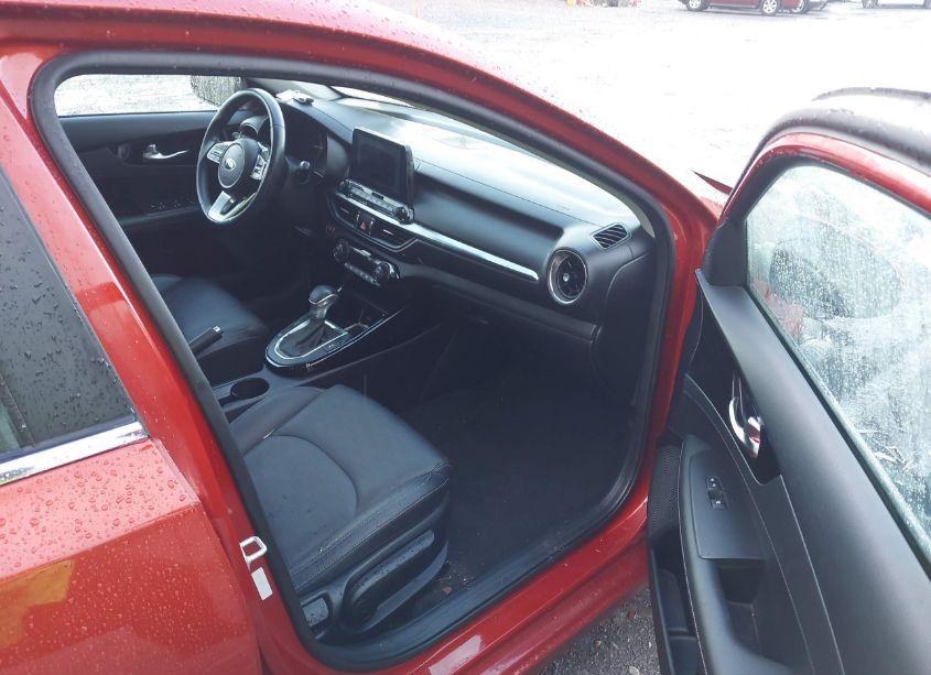 Photo 5 of 2019 Kia Forte EX (VIN 3KPF54AD7KE070514)