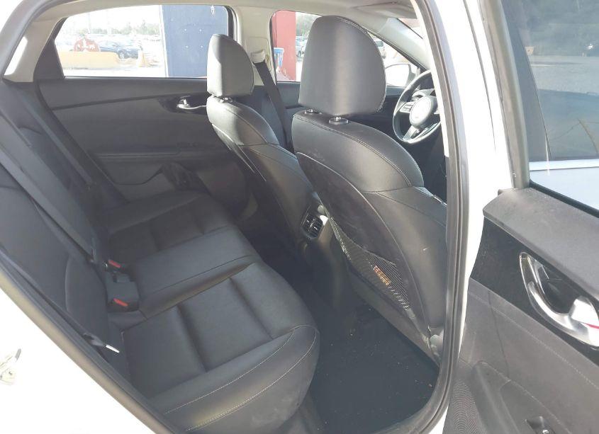 Photo 8 of 2021 Kia Forte EX (VIN 3KPF54AD7ME293459)