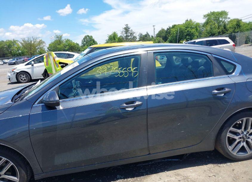 Photo 14 of 2021 Kia Forte EX (VIN 3KPF54AD7ME328291)