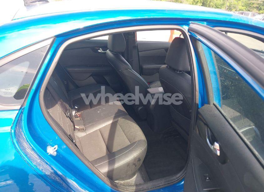 Photo 8 of 2022 Kia Forte GT-LINE (VIN 3KPF54AD7NE442356)