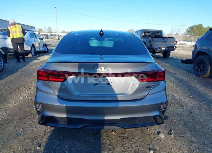 Photo 16 of 2022 Kia Forte GT-LINE (VIN 3KPF54AD7NE451154)