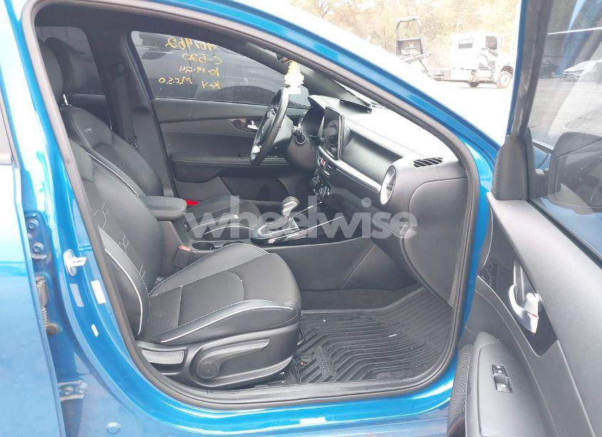 Photo 5 of 2023 Kia Forte GT-LINE (VIN 3KPF54AD7PE587304)