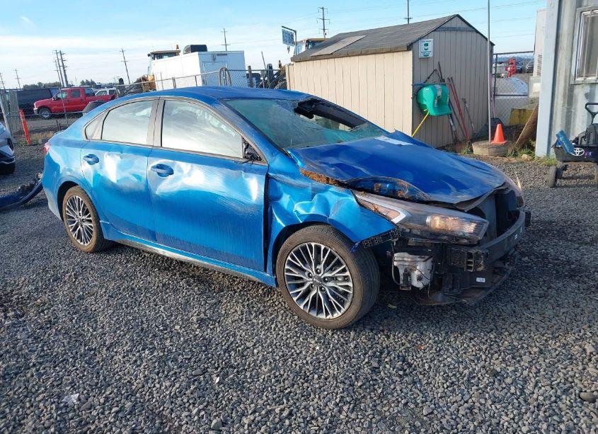 2023 Kia Forte GT-LINE (VIN 3KPF54AD7PE638302) main photo