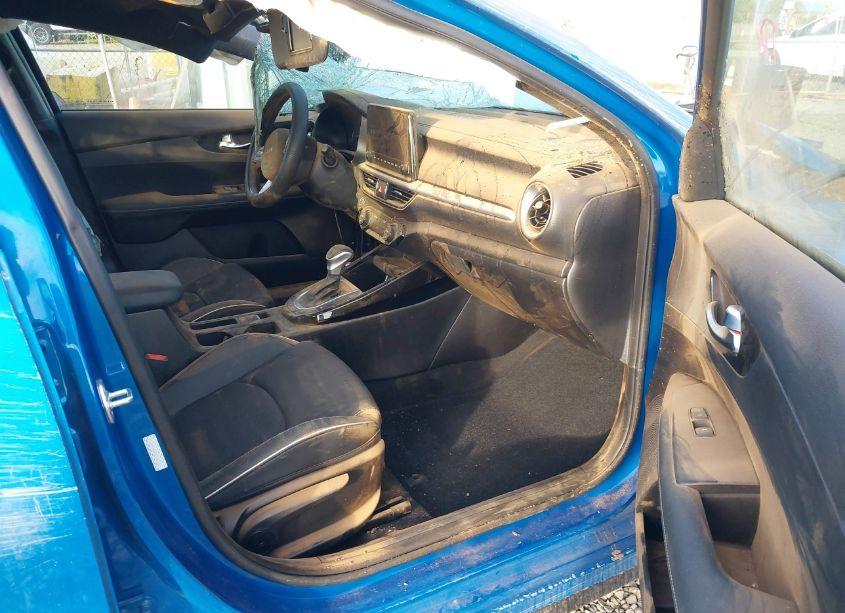 Photo 5 of 2023 Kia Forte GT-LINE (VIN 3KPF54AD7PE638302)