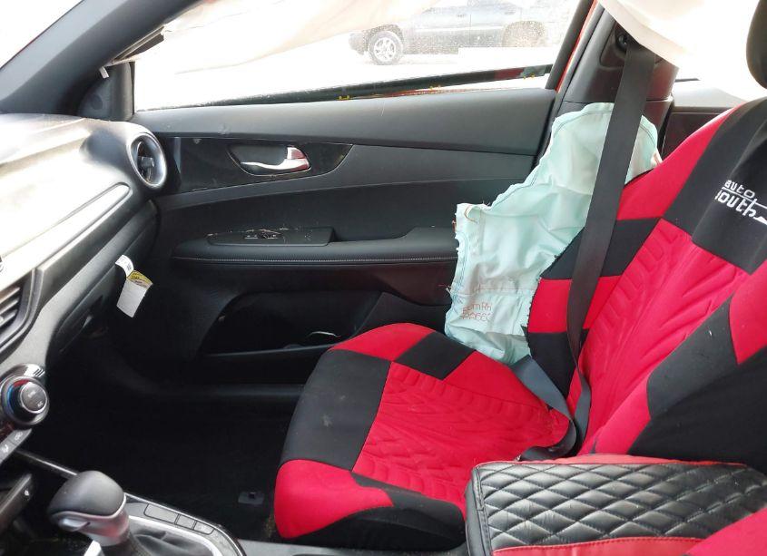 Photo 5 of 2023 Kia Forte GT-LINE (VIN 3KPF54AD7PE651941)