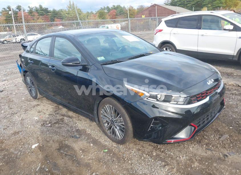 2023 Kia Forte GT-LINE (VIN 3KPF54AD7PE653950) main photo