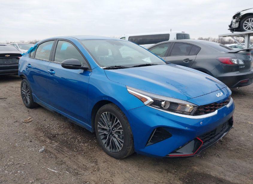 2023 Kia Forte GT-LINE (VIN 3KPF54AD7PE683675) main photo
