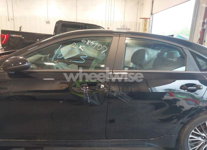 Photo 20 of 2023 Kia Forte GT-LINE (VIN 3KPF54AD7PE686107)