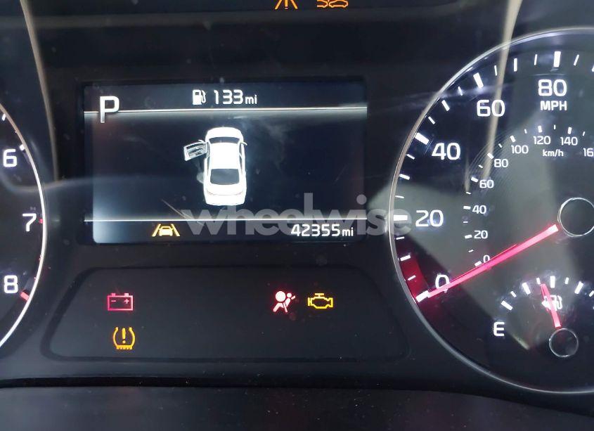 Photo 7 of 2024 Kia Forte GT-LINE (VIN 3KPF54AD7RE692573)