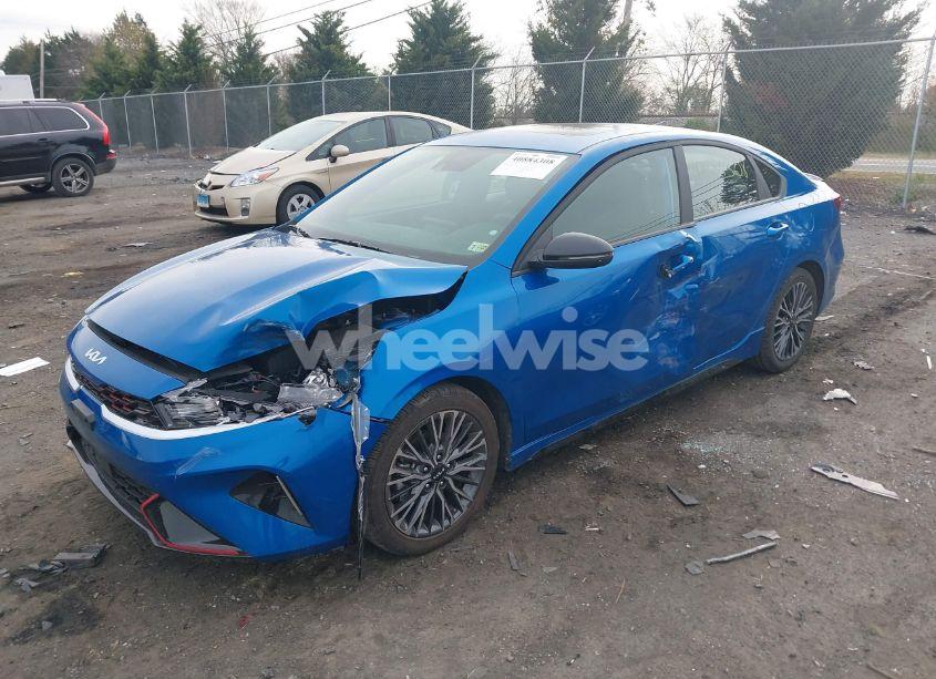 Photo 2 of 2024 Kia Forte GT-LINE (VIN 3KPF54AD7RE703331)