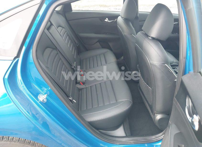 Photo 8 of 2024 Kia Forte GT-LINE (VIN 3KPF54AD7RE703331)