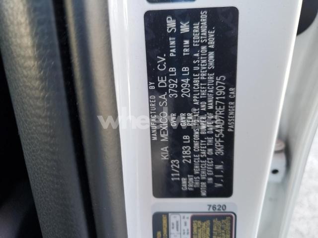 Photo 5 of 2024 KIA FORTE GT LINE (VIN 3KPF54AD7RE719075)