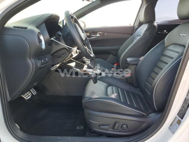 Photo 6 of 2024 KIA FORTE GT LINE (VIN 3KPF54AD7RE719075)
