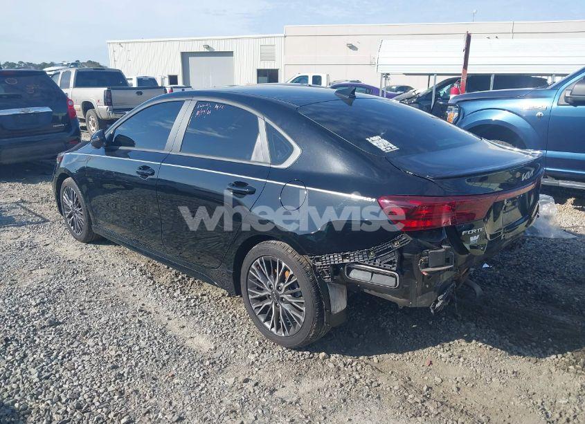 Photo 3 of 2024 Kia Forte GT-LINE (VIN 3KPF54AD7RE721733)