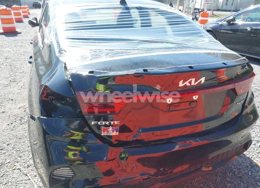 Photo 6 of 2024 Kia Forte GT-LINE (VIN 3KPF54AD7RE817216)