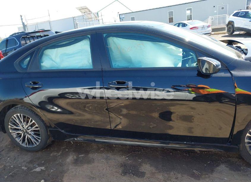 Photo 14 of 2024 Kia Forte GT-LINE (VIN 3KPF54AD7RE822951)