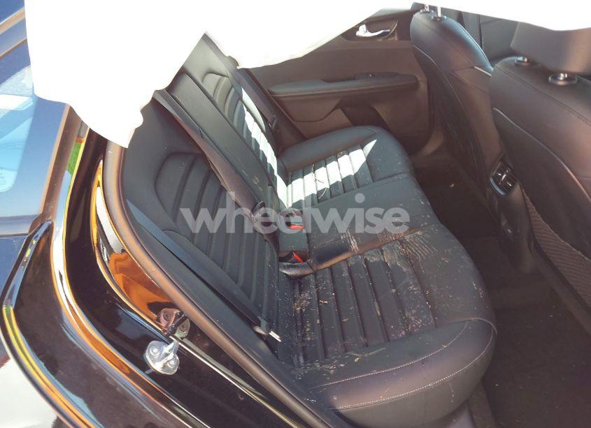 Photo 8 of 2024 Kia Forte GT-LINE (VIN 3KPF54AD7RE822951)