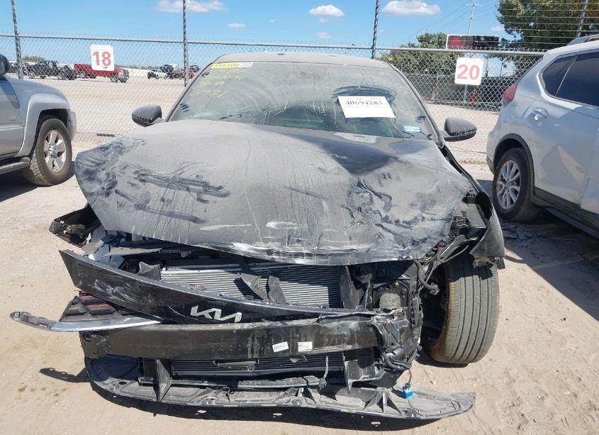 Photo 13 of 2024 Kia Forte GT-LINE (VIN 3KPF54AD7RE829317)