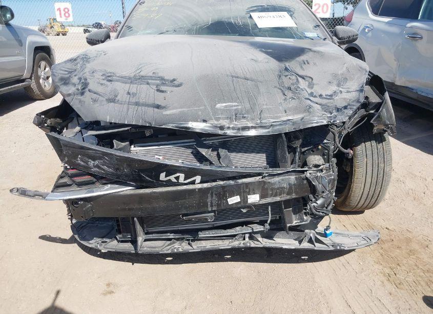 Photo 6 of 2024 Kia Forte GT-LINE (VIN 3KPF54AD7RE829317)