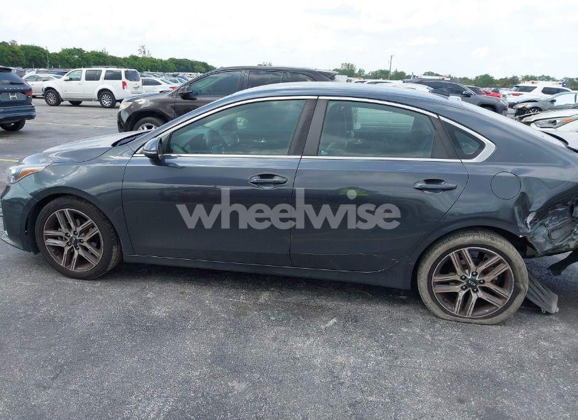 Photo 14 of 2019 Kia Forte EX (VIN 3KPF54AD8KE028398)