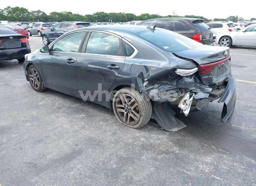 Photo 3 of 2019 Kia Forte EX (VIN 3KPF54AD8KE028398)