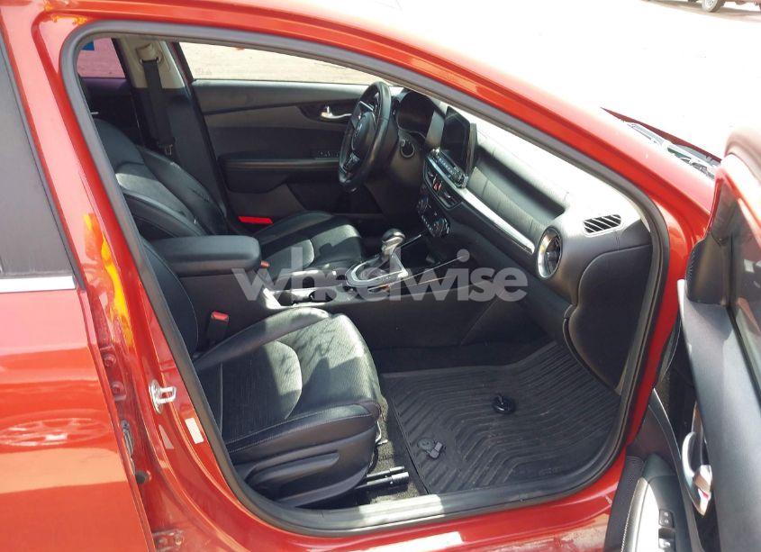 Photo 5 of 2019 Kia Forte EX (VIN 3KPF54AD8KE061904)