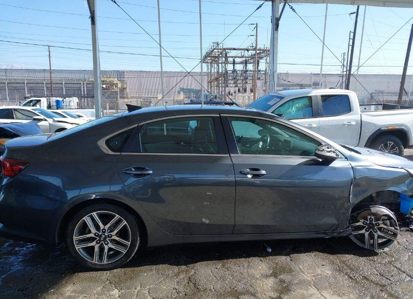 Photo 13 of 2019 Kia Forte EX (VIN 3KPF54AD8KE108512)