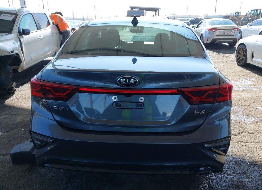 Photo 16 of 2019 Kia Forte EX (VIN 3KPF54AD8KE108512)