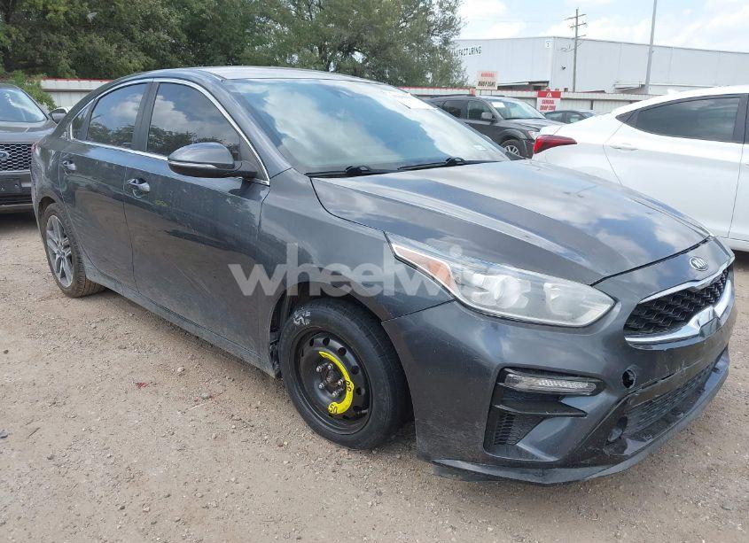 2020 Kia Forte EX (VIN 3KPF54AD8LE182479) main photo