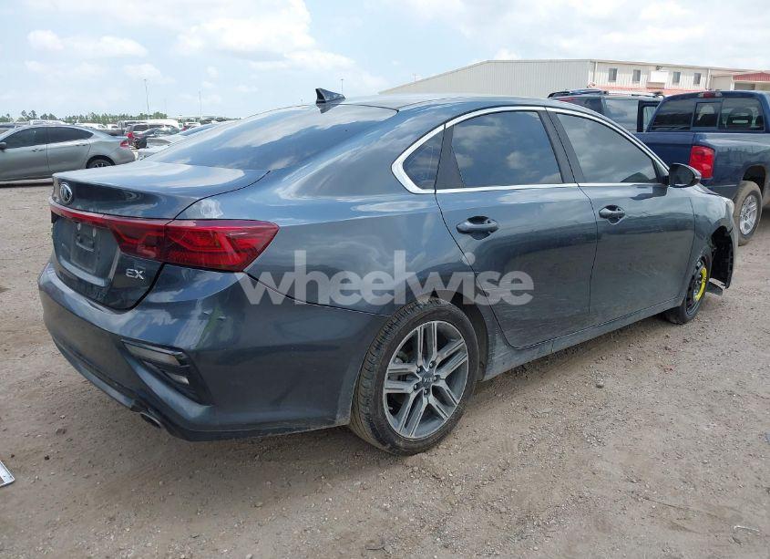 Photo 4 of 2020 Kia Forte EX (VIN 3KPF54AD8LE182479)