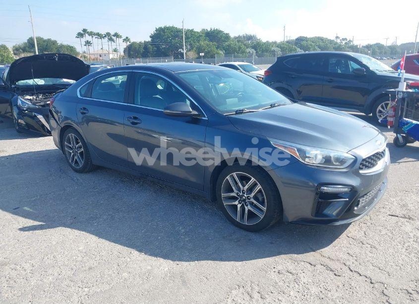 2021 Kia Forte EX (VIN 3KPF54AD8ME282762) main photo