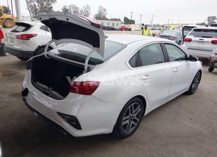 Photo 4 of 2021 Kia Forte EX (VIN 3KPF54AD8ME415617)