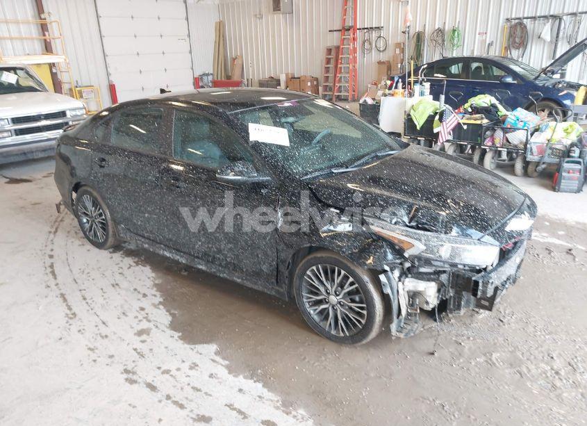 2022 Kia Forte GT-LINE (VIN 3KPF54AD8NE436551) main photo