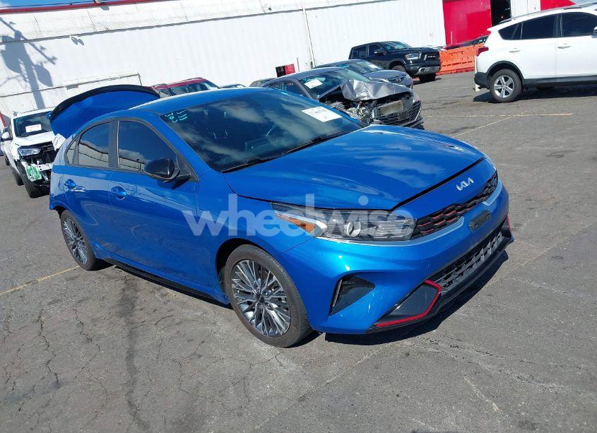 2022 Kia Forte GT-LINE (VIN 3KPF54AD8NE437750) main photo