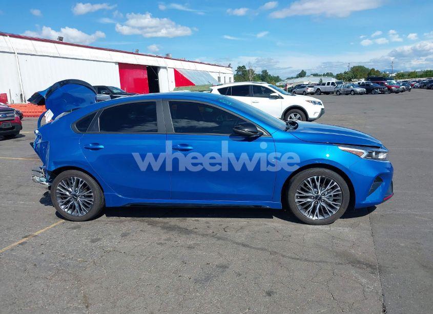 Photo 13 of 2022 Kia Forte GT-LINE (VIN 3KPF54AD8NE437750)