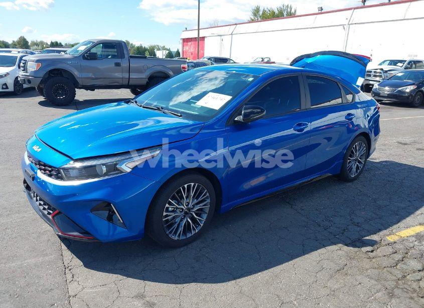 Photo 2 of 2022 Kia Forte GT-LINE (VIN 3KPF54AD8NE437750)