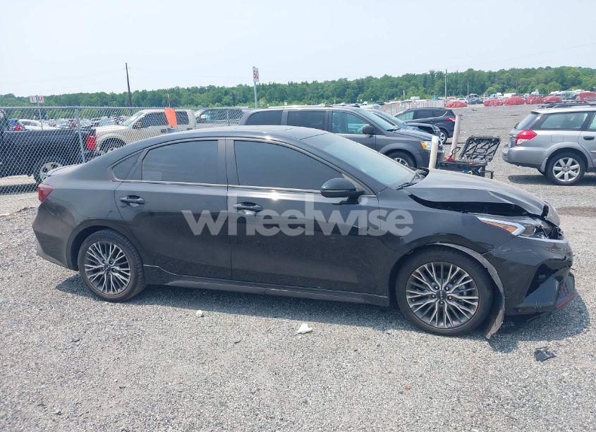 Photo 12 of 2022 Kia Forte GT-LINE (VIN 3KPF54AD8NE500619)