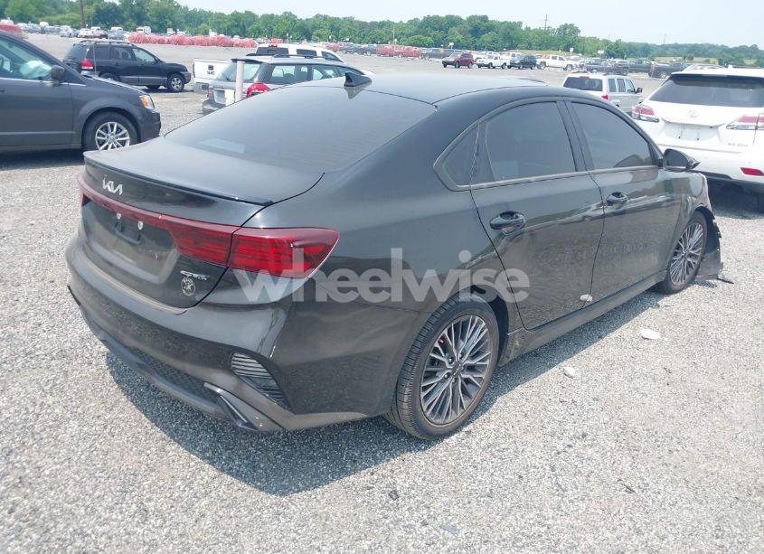 Photo 4 of 2022 Kia Forte GT-LINE (VIN 3KPF54AD8NE500619)