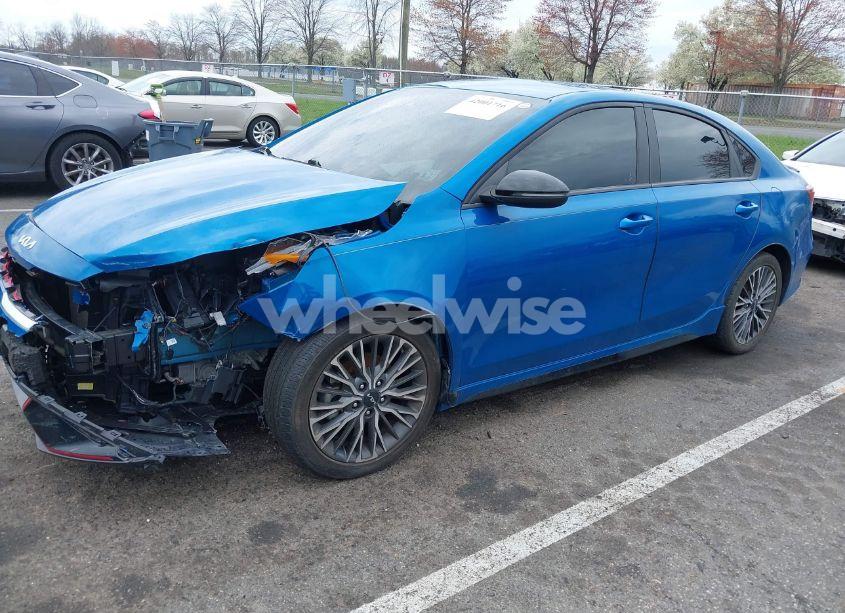 Photo 2 of 2022 Kia Forte GT-LINE (VIN 3KPF54AD8NE505593)